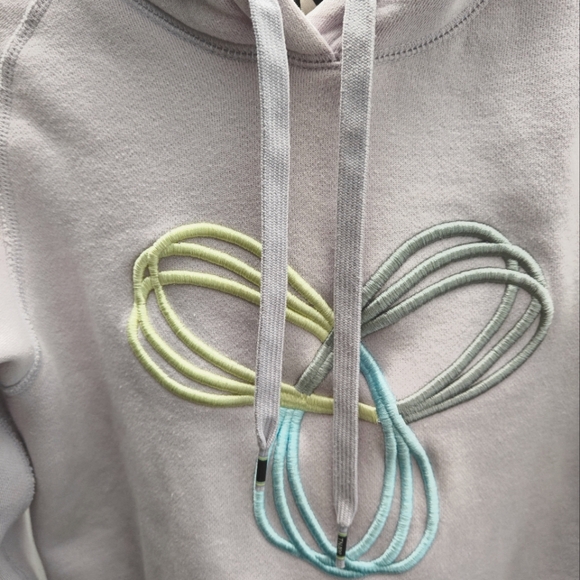 Aritzia Hoodie - Picture 4 of 6